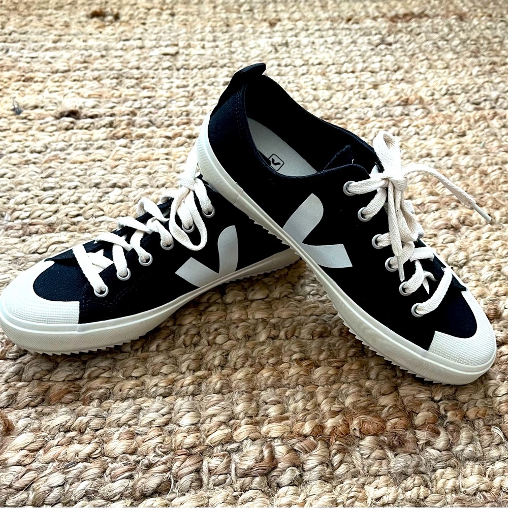 Veja sneakers